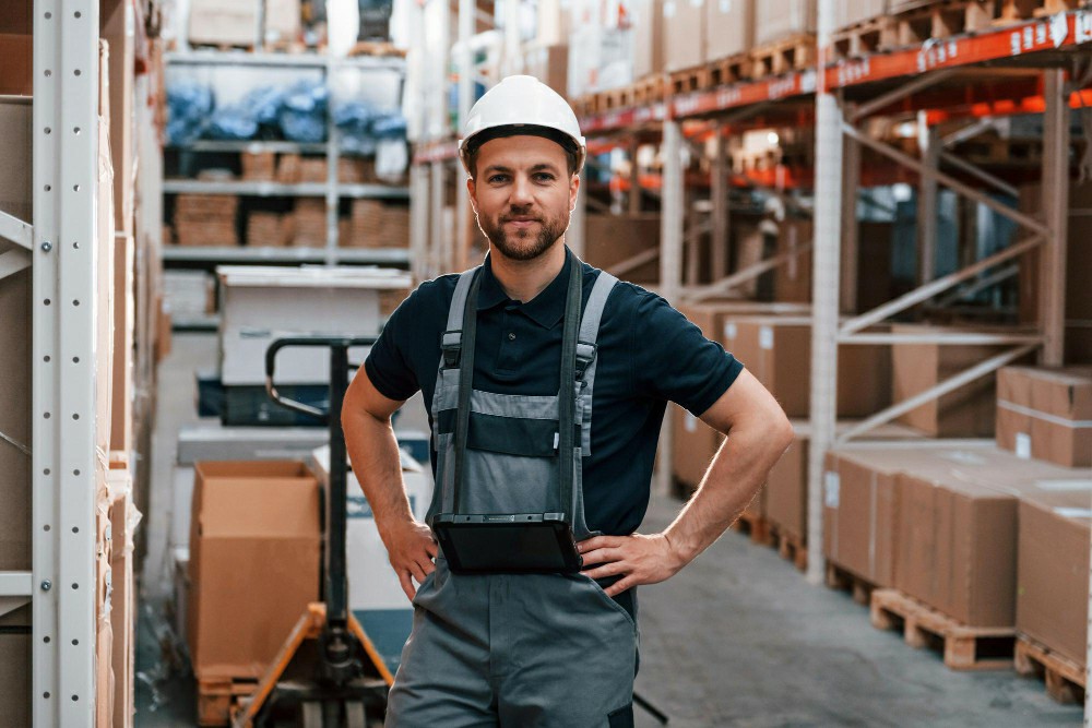 How an Online First Aid Course Can Lower Workplace Injury Rat - First Aid Training Ireland