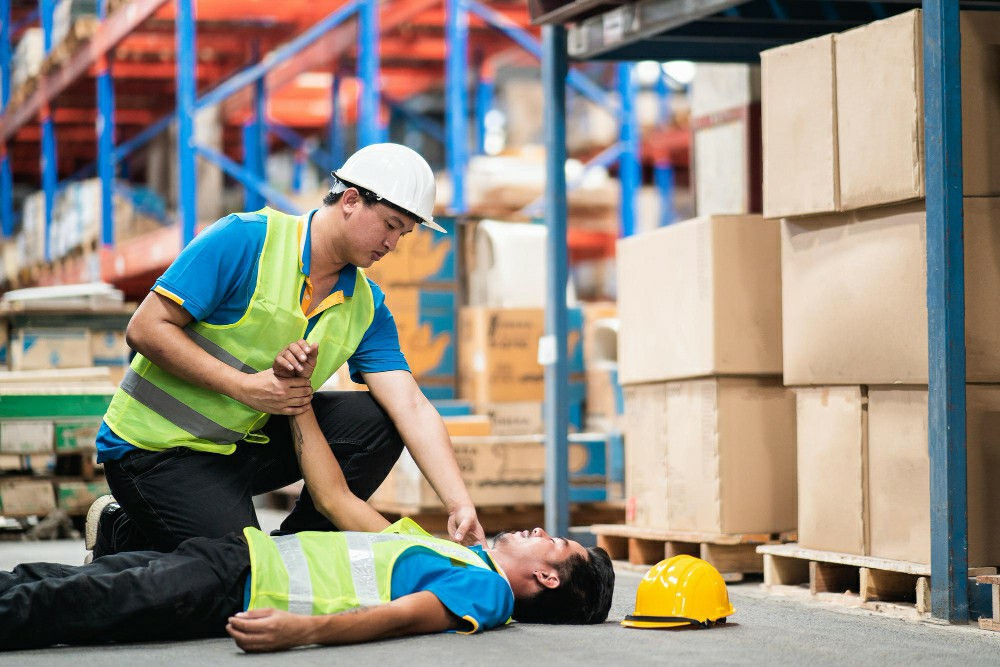 Unlocking Efficient Practices: Online First Aid Training in Ireland - First Aid Training Article
