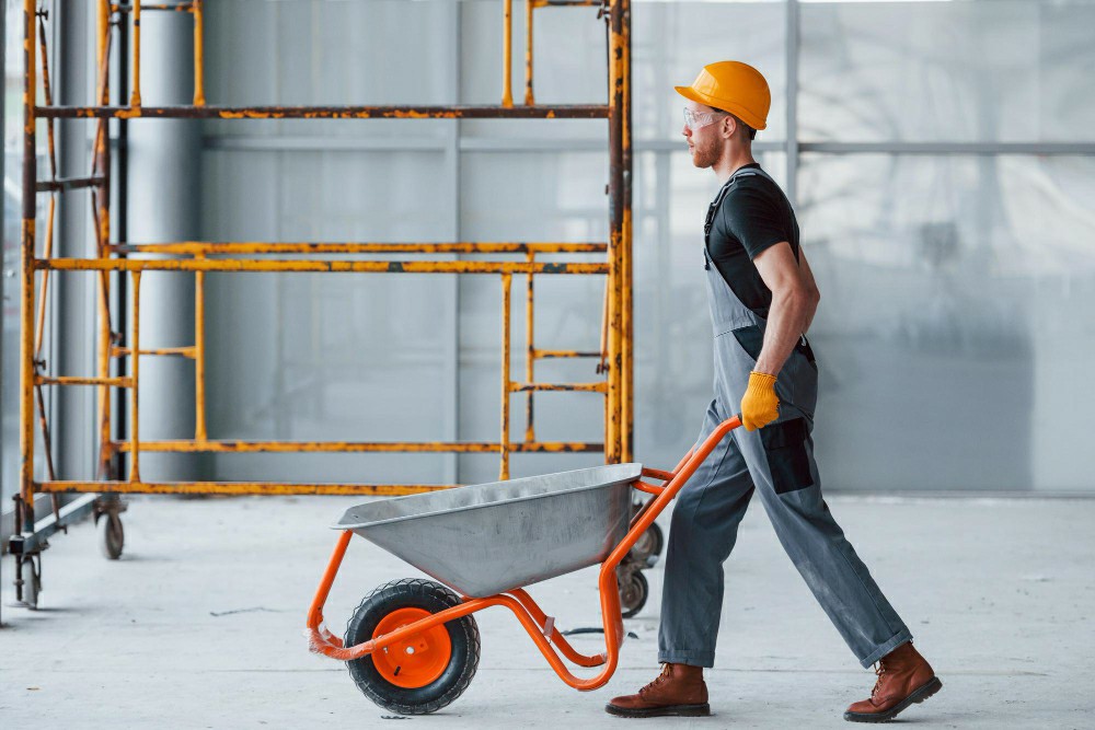 Maximizing Workplace Safety: The Essential First Aid Course for Dublin Employees - First Aid Training Article