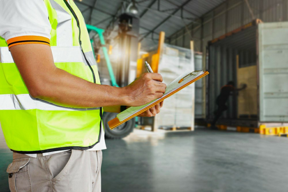 Enhancing Workplace Safety: Why Choose a First Aid Course Online in Dublin - First Aid Training Article