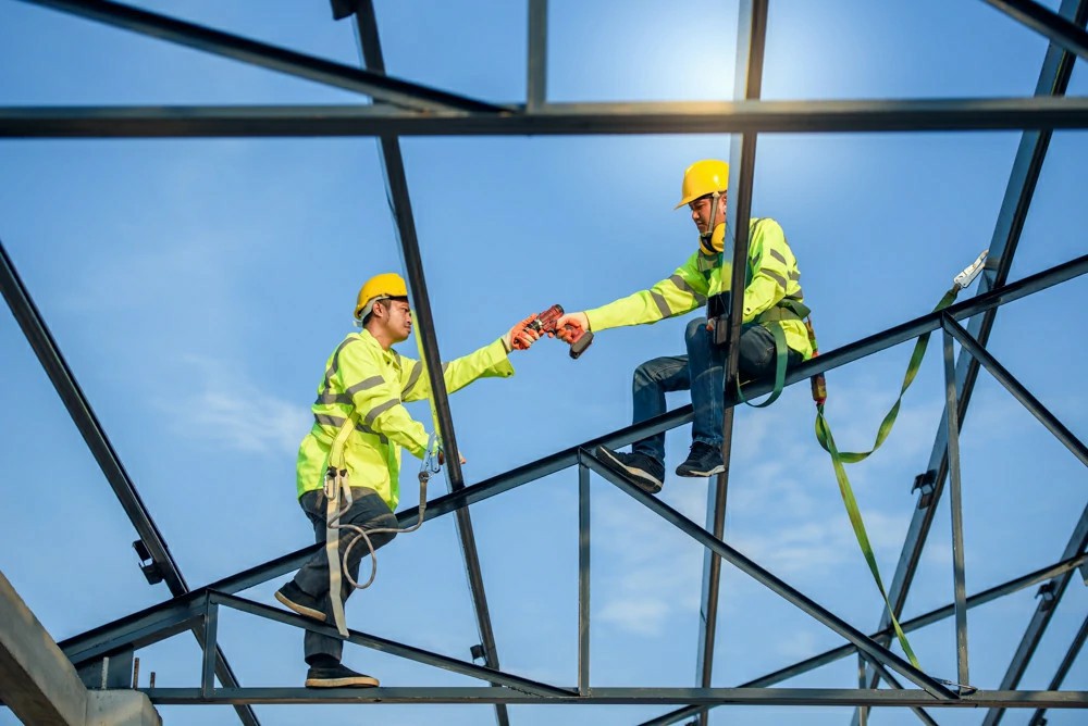 Best Practices for Conducting Risk Assessments Prior to First Aid - First Aid Training Article