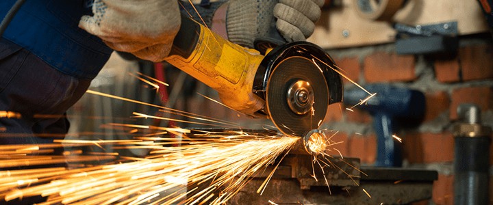 Crucial PPE for workplace first aiders work Systems in First Aid Safety: What You Need to Know - First Aid Training Article