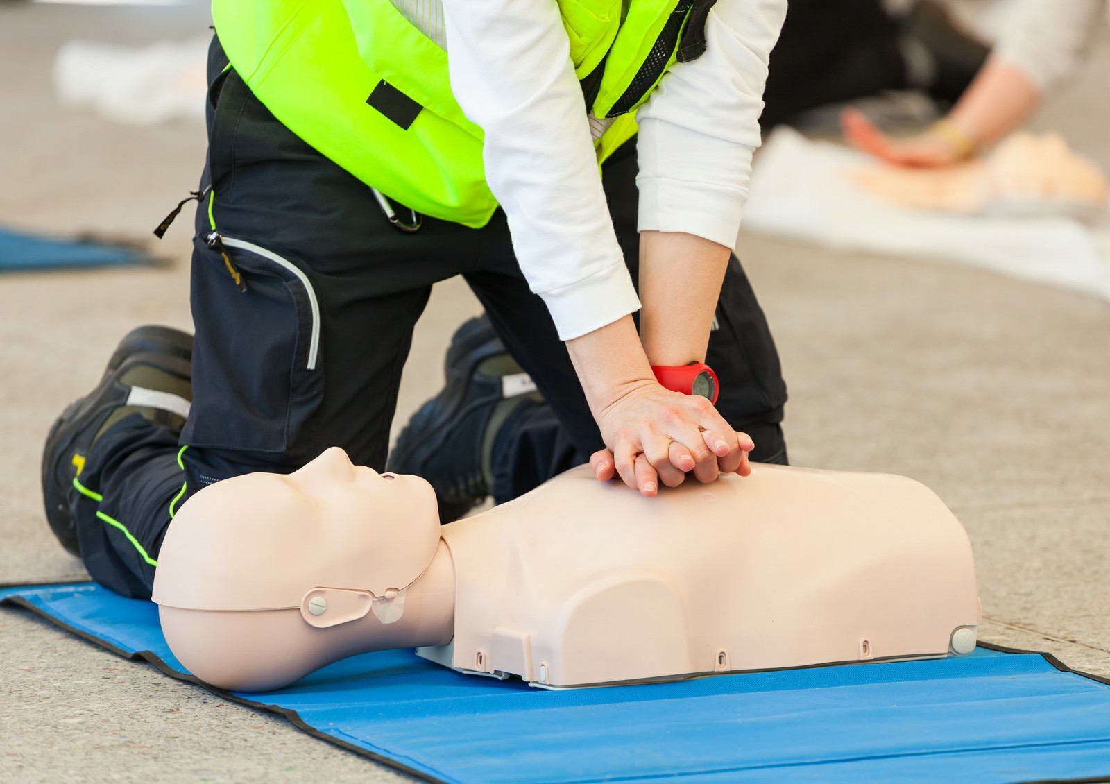 Essential First Aid Training: Elevate Workplace Safety with Life-Savin - First Aid Training Ireland