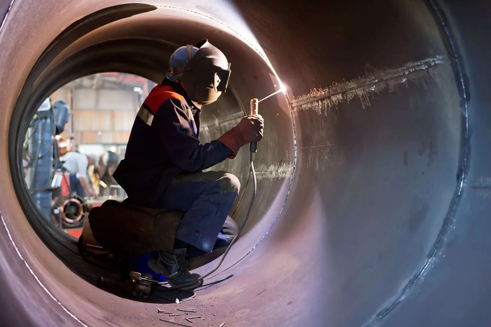 Unlocking Workplace Safety: Online Confined Space Training in Ireland - First Aid Training Article