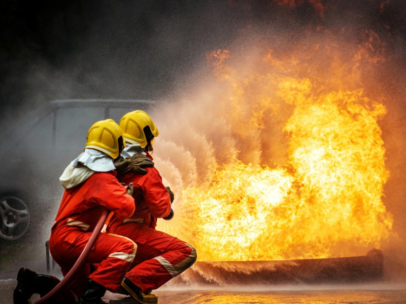 Transform Your Workplace Safety: The Ultimate Guide to Online First Aid Kit Training in Ireland - First Aid Training Article